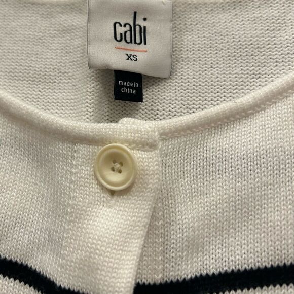 CAbi White Black Turnabout Cardigan Sweater Size XS style 6164 MSRP 130.00 - Picture 12 of 12